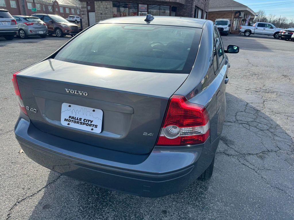 used 2007 Volvo S40 car, priced at $5,995