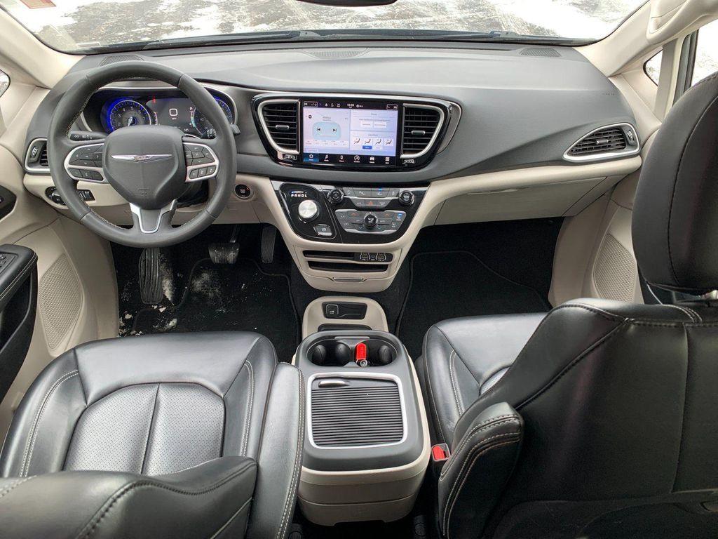 used 2023 Chrysler Pacifica car, priced at $23,889