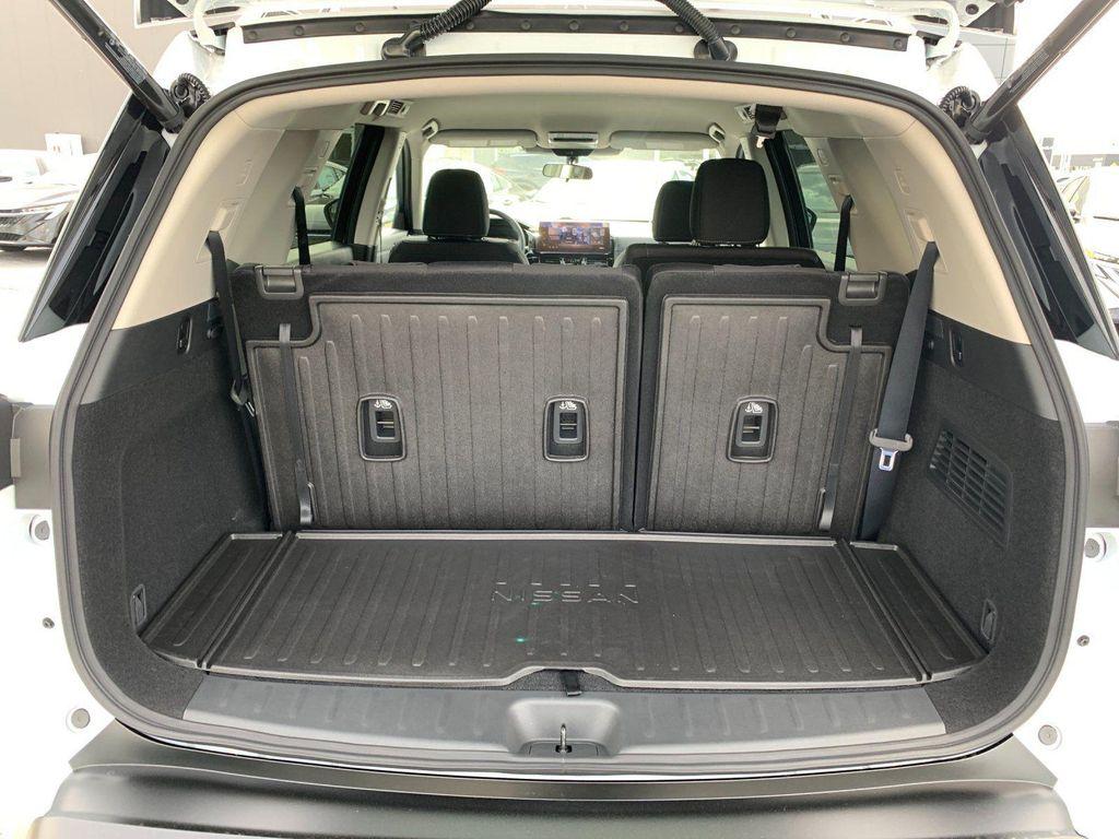 new 2026 Nissan Pathfinder car, priced at $45,390