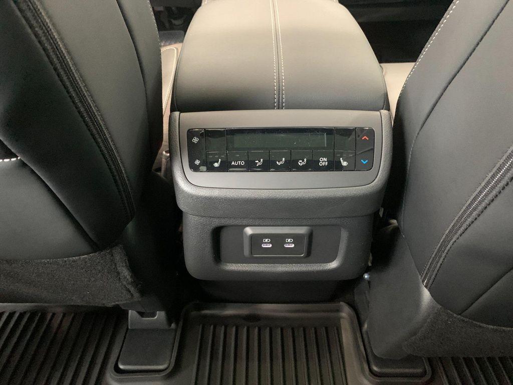 new 2026 Nissan Pathfinder car, priced at $46,912