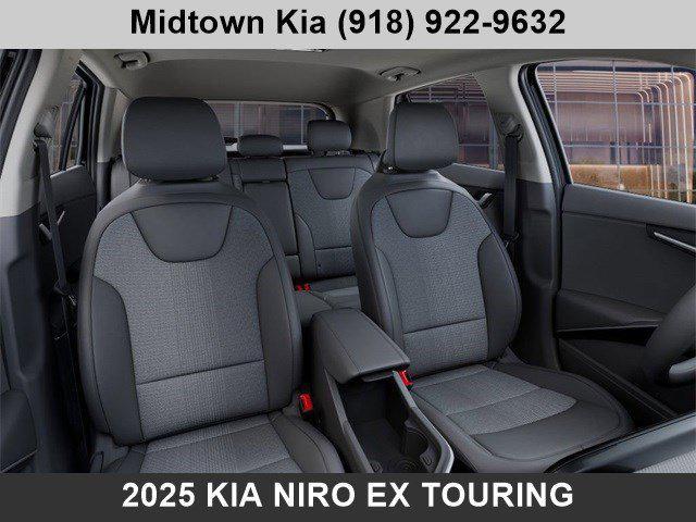 new 2025 Kia Niro car, priced at $30,352