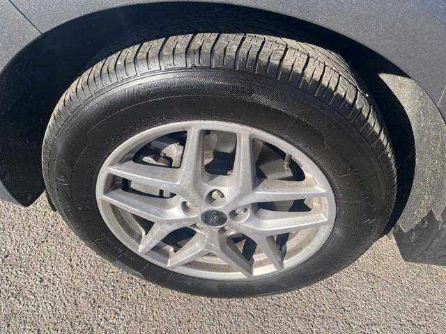 used 2024 Ford Edge car, priced at $20,553