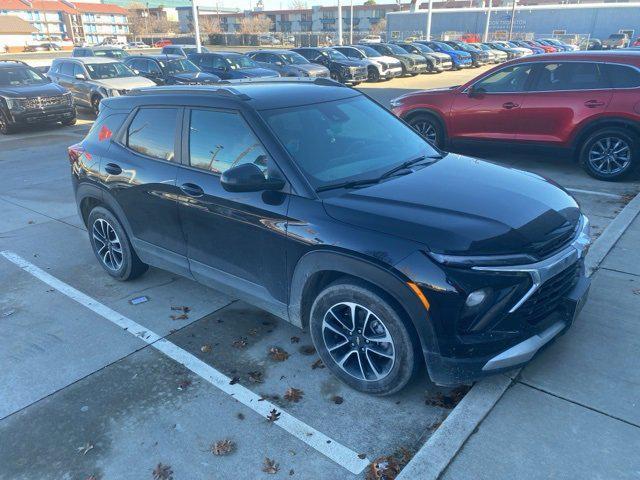 used 2024 Chevrolet TrailBlazer car, priced at $23,188