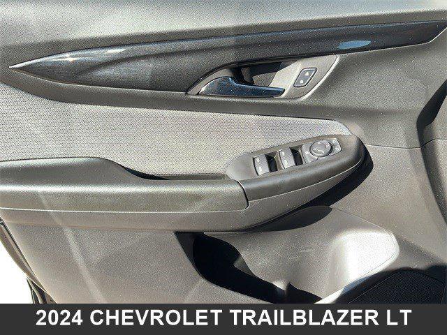 used 2024 Chevrolet TrailBlazer car, priced at $22,199