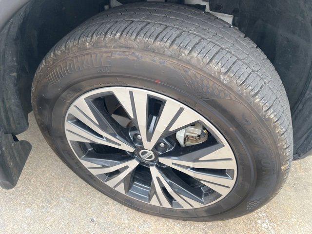 used 2021 Nissan Rogue car, priced at $18,183