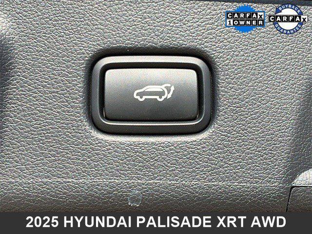 used 2025 Hyundai Palisade car, priced at $40,133