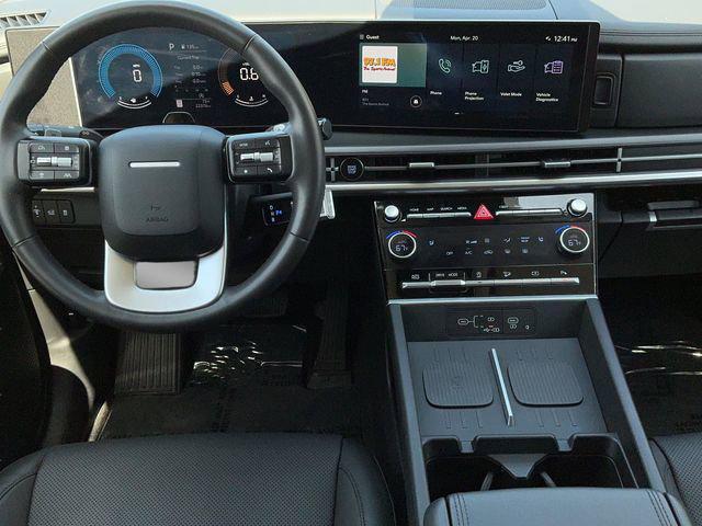 used 2025 Hyundai Santa Fe car, priced at $30,283