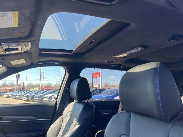 used 2024 Kia Telluride car, priced at $43,276