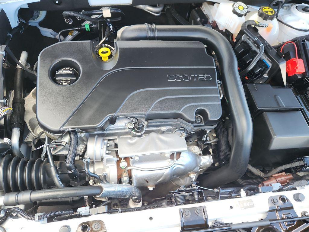 used 2025 Chevrolet Malibu car