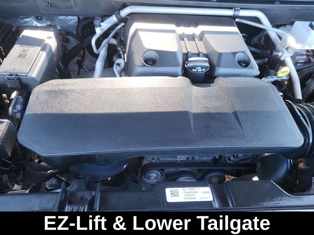 used 2023 GMC Canyon car, priced at $37,244