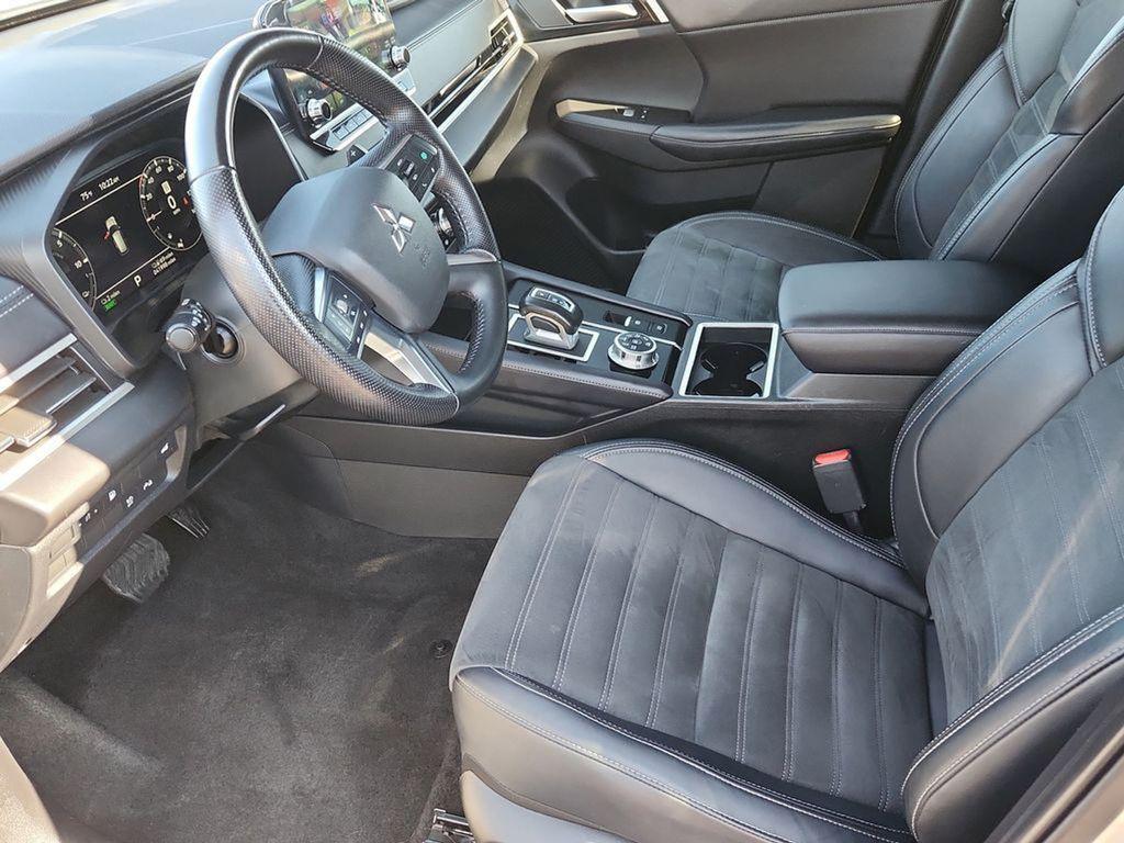 used 2023 Mitsubishi Outlander PHEV car, priced at $25,187