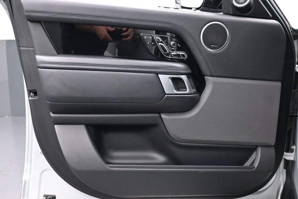 used 2020 Land Rover Range Rover car, priced at $36,101