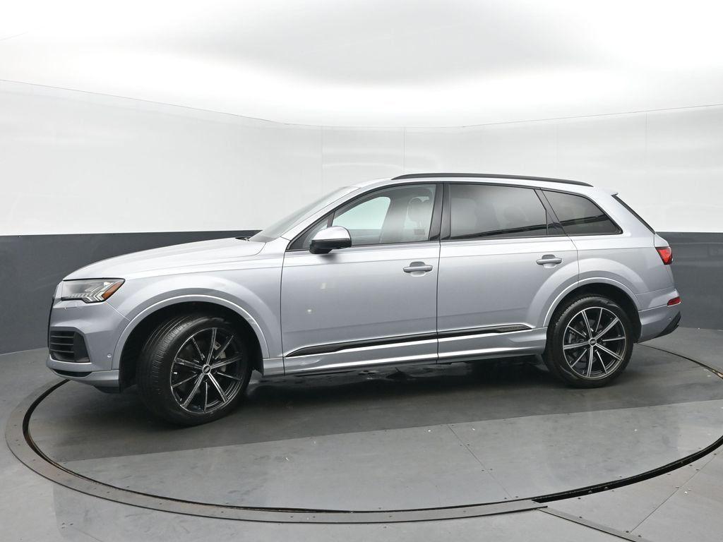used 2021 Audi Q7 car, priced at $25,139