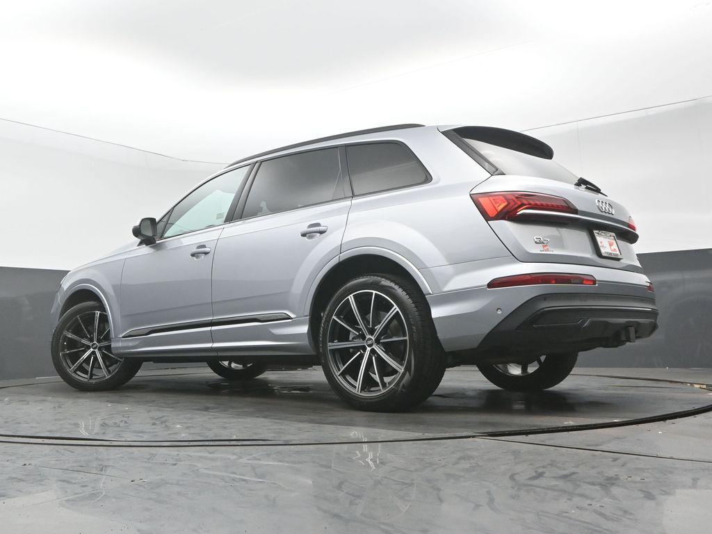 used 2021 Audi Q7 car, priced at $26,139