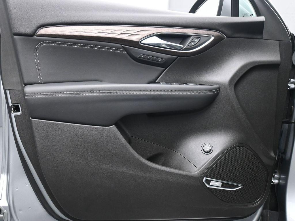 used 2023 Buick Envision car, priced at $29,949