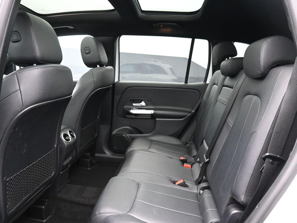 used 2022 Mercedes-Benz GLB 250 car, priced at $26,689