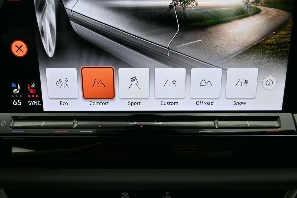 used 2024 Volkswagen Atlas car, priced at $36,771