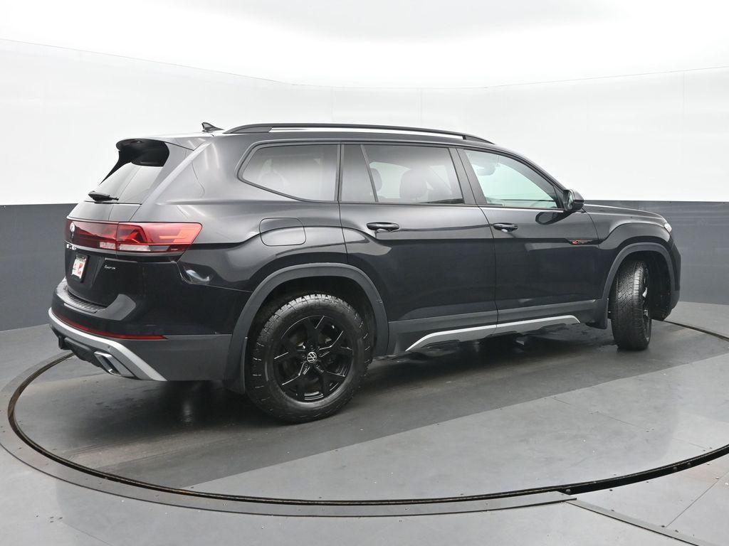 used 2024 Volkswagen Atlas car, priced at $36,771