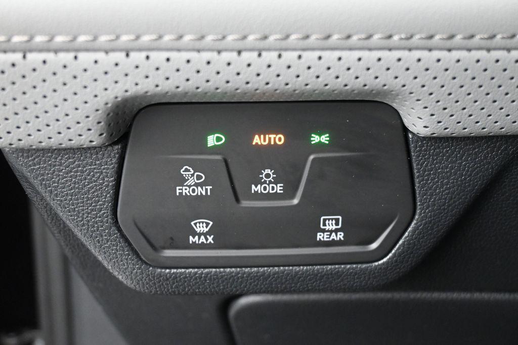 used 2024 Volkswagen Atlas car, priced at $36,771