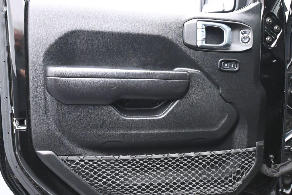 used 2021 Jeep Wrangler Unlimited car, priced at $31,901