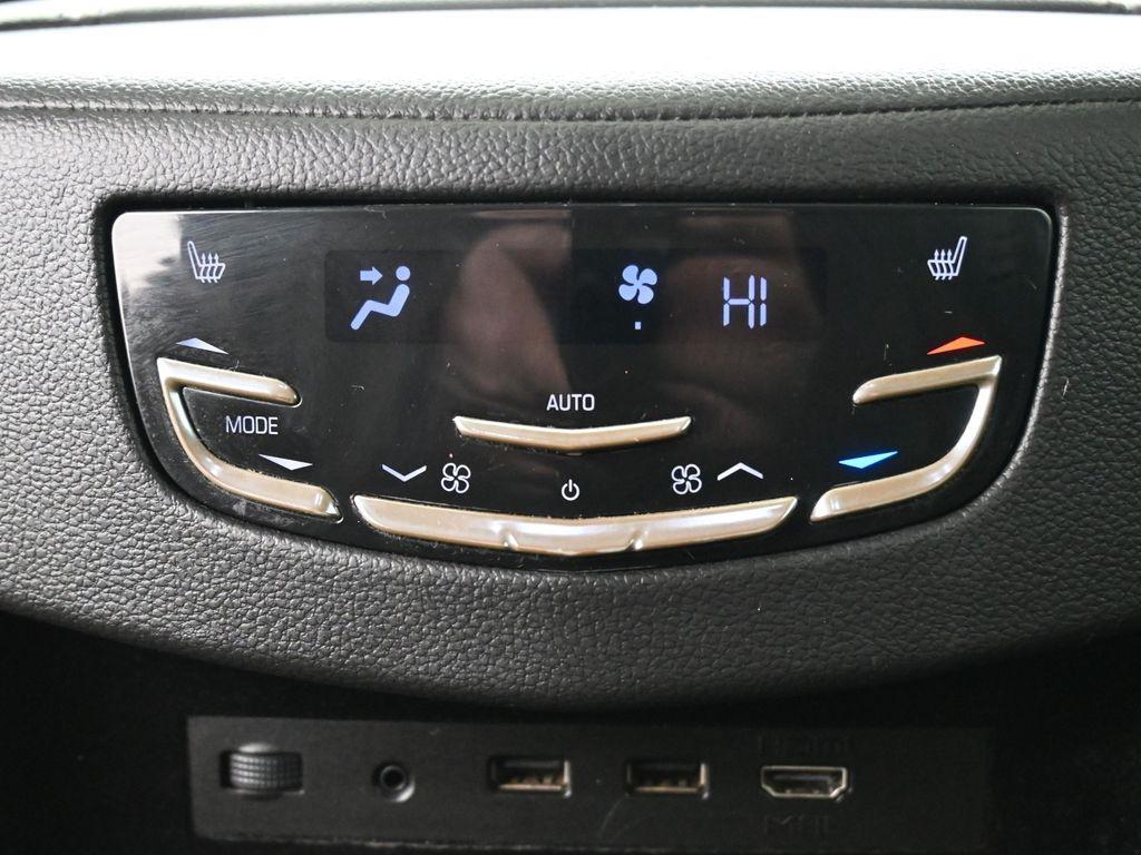 used 2020 Cadillac Escalade ESV car, priced at $37,169