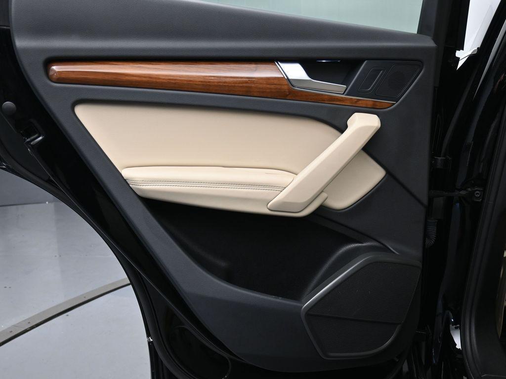 used 2021 Audi Q5 car, priced at $21,389