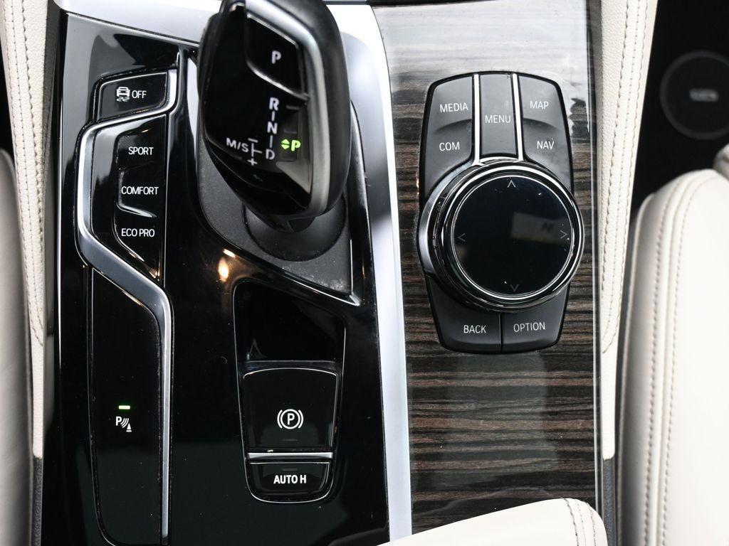 used 2023 BMW 540 car, priced at $48,689