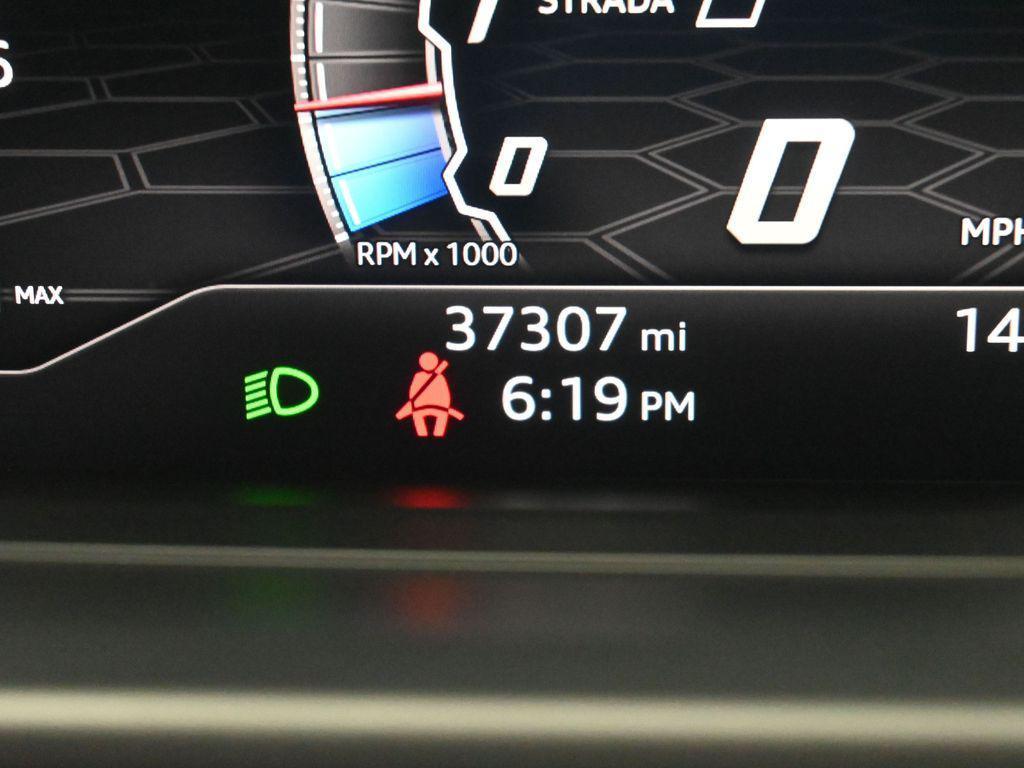 used 2021 Lamborghini Urus car, priced at $182,071