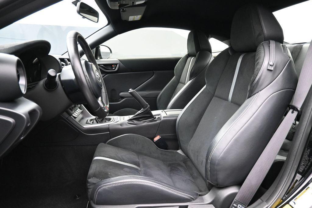 used 2023 Toyota GR86 car, priced at $30,901