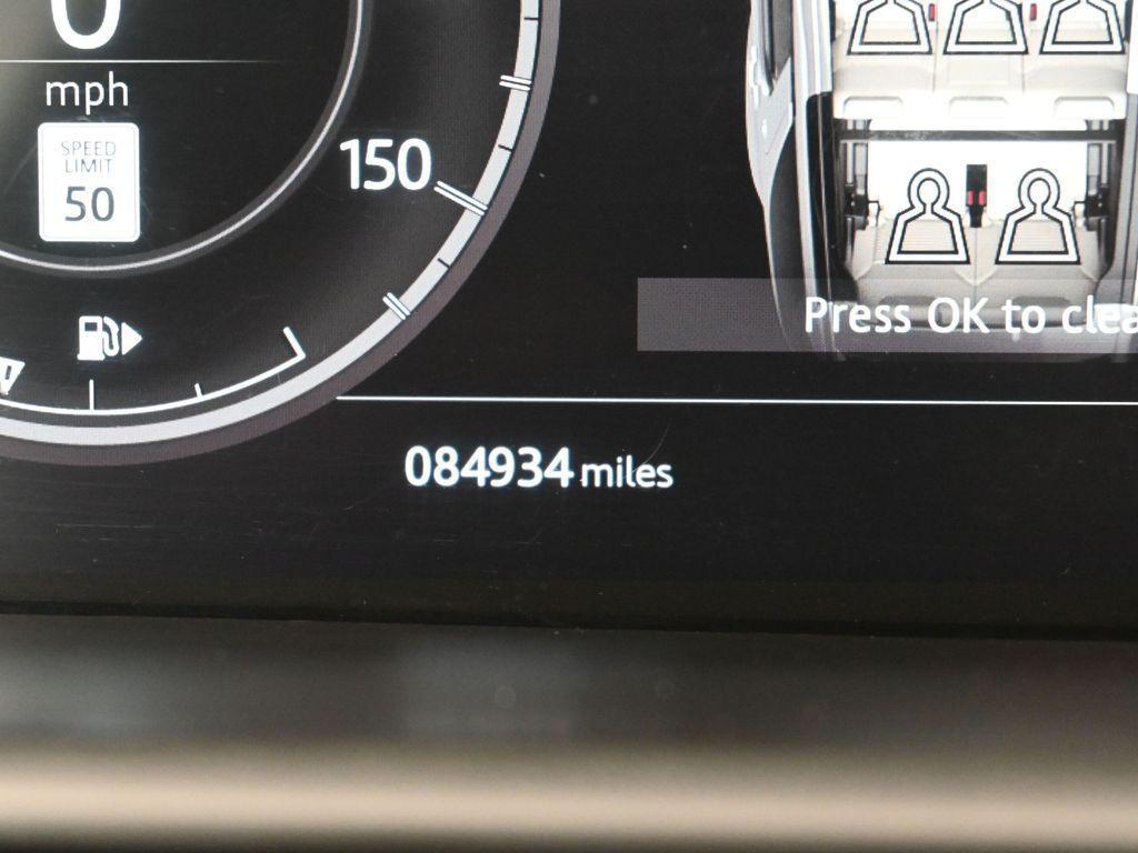 used 2018 Land Rover Discovery car, priced at $16,329