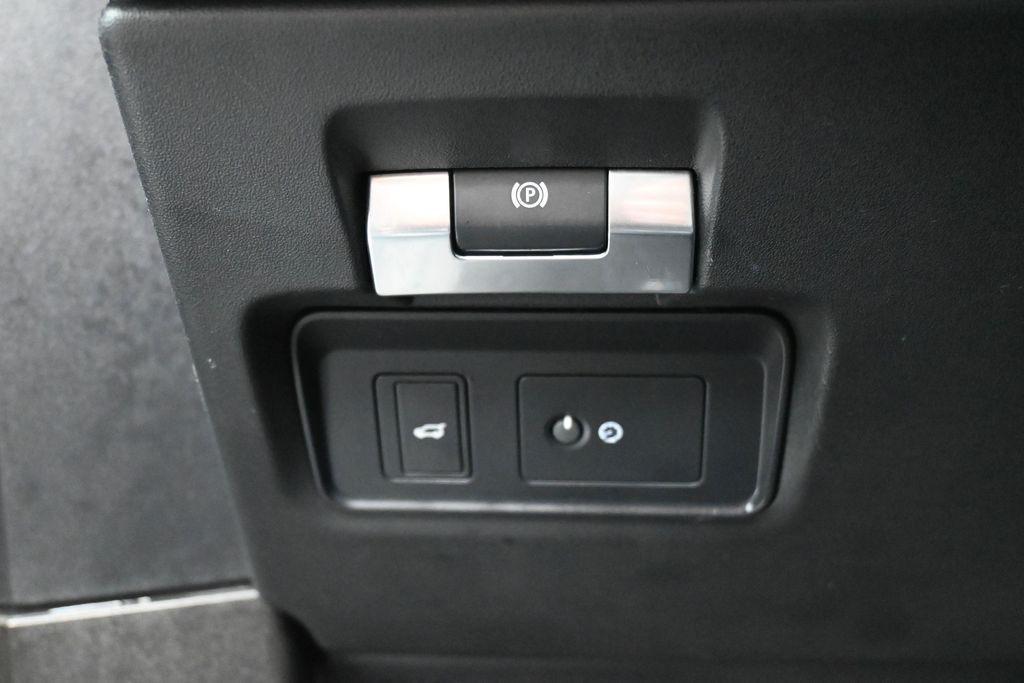 used 2020 Land Rover Range Rover Evoque car, priced at $23,401