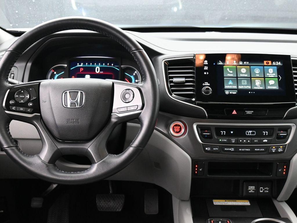 used 2021 Honda Pilot car, priced at $27,589