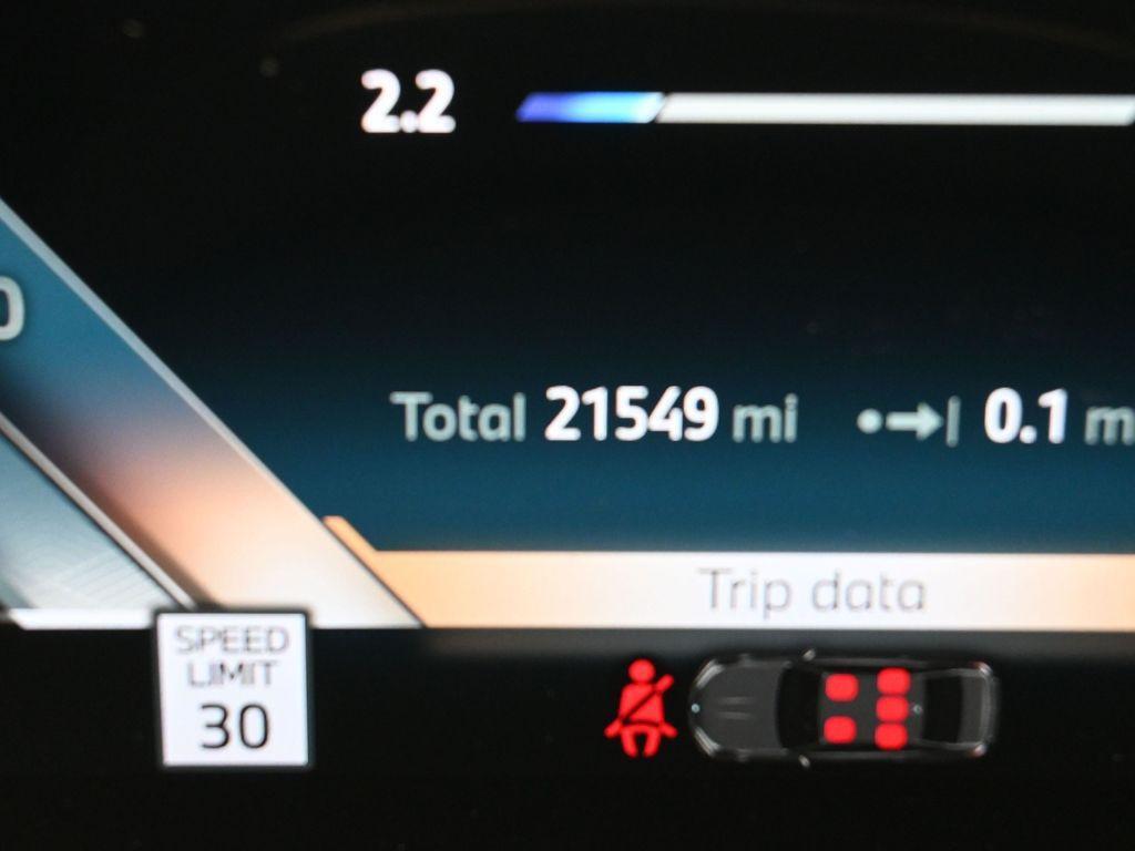 used 2023 BMW i7 car, priced at $71,989