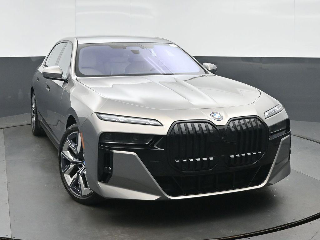 used 2023 BMW i7 car, priced at $71,989