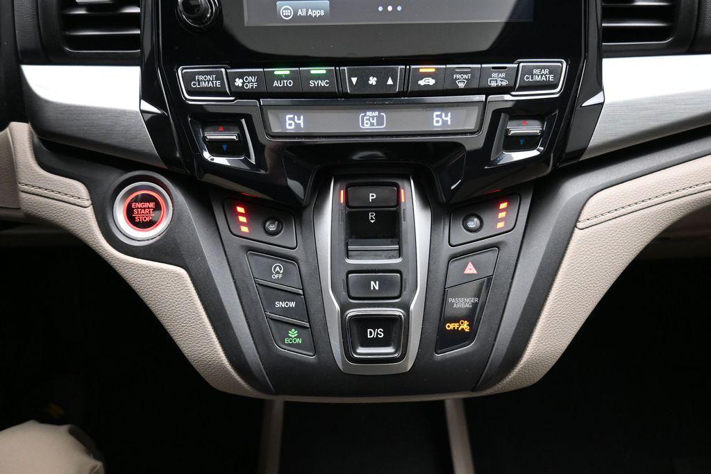 used 2022 Honda Odyssey car, priced at $27,401