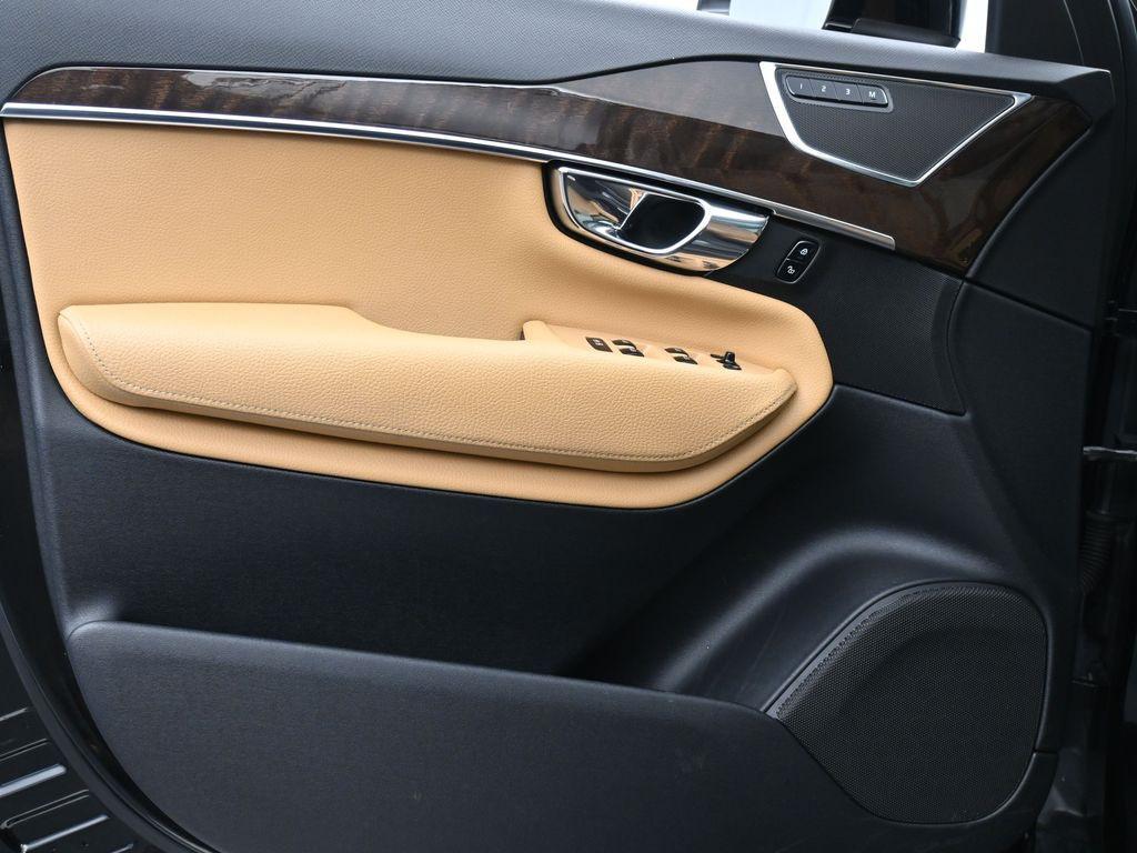 used 2016 Volvo XC90 car, priced at $14,339