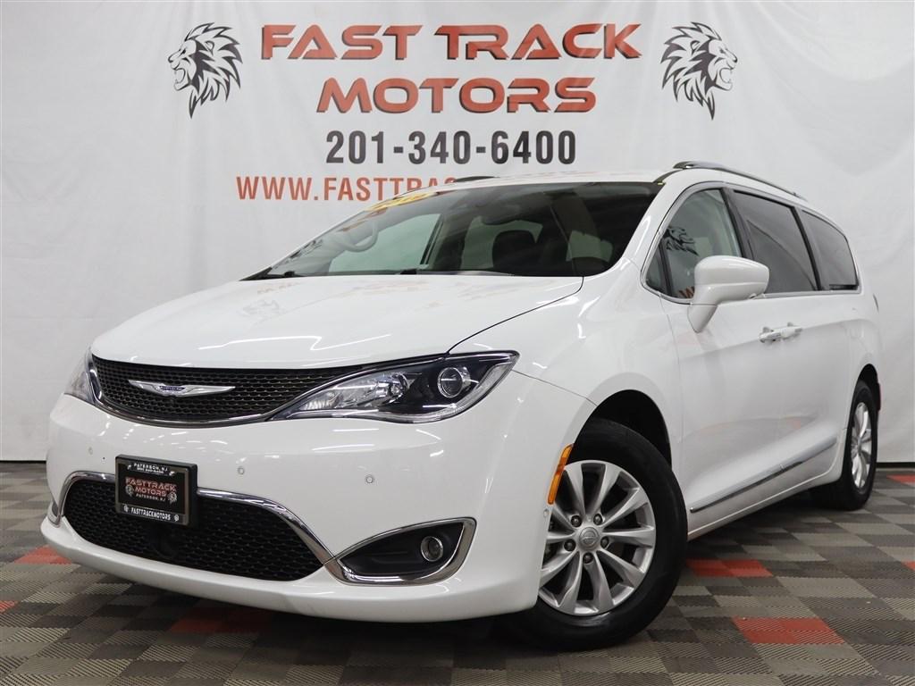 used 2019 Chrysler Pacifica car, priced at $14,985