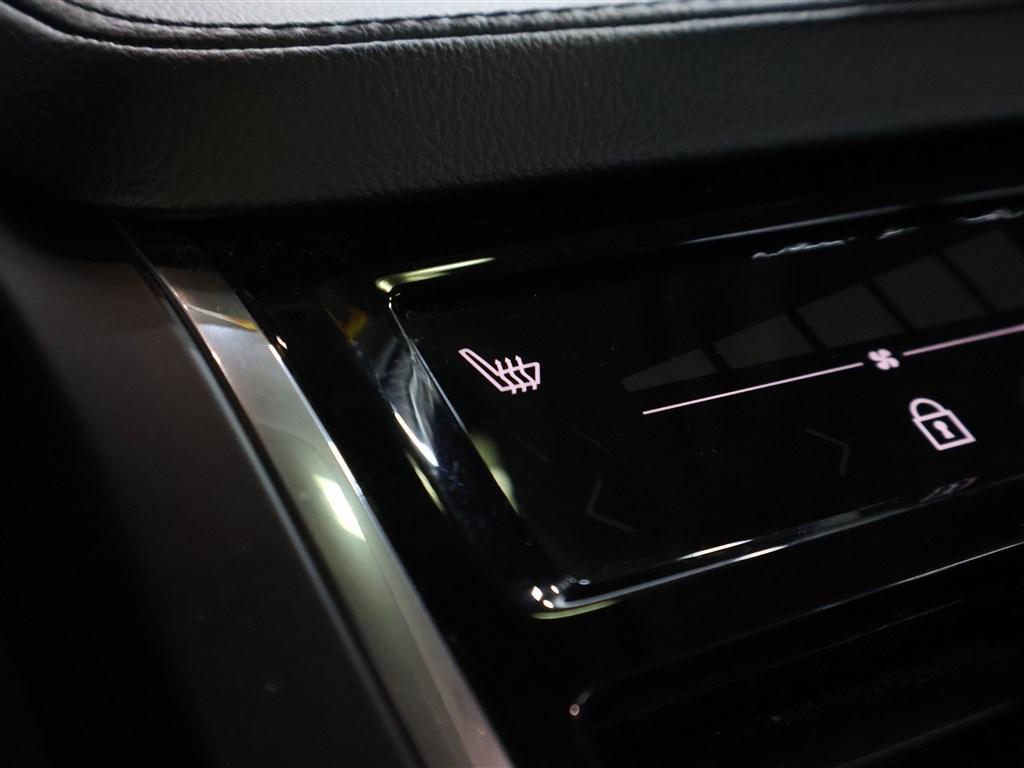 used 2020 Volvo XC90 car, priced at $20,985