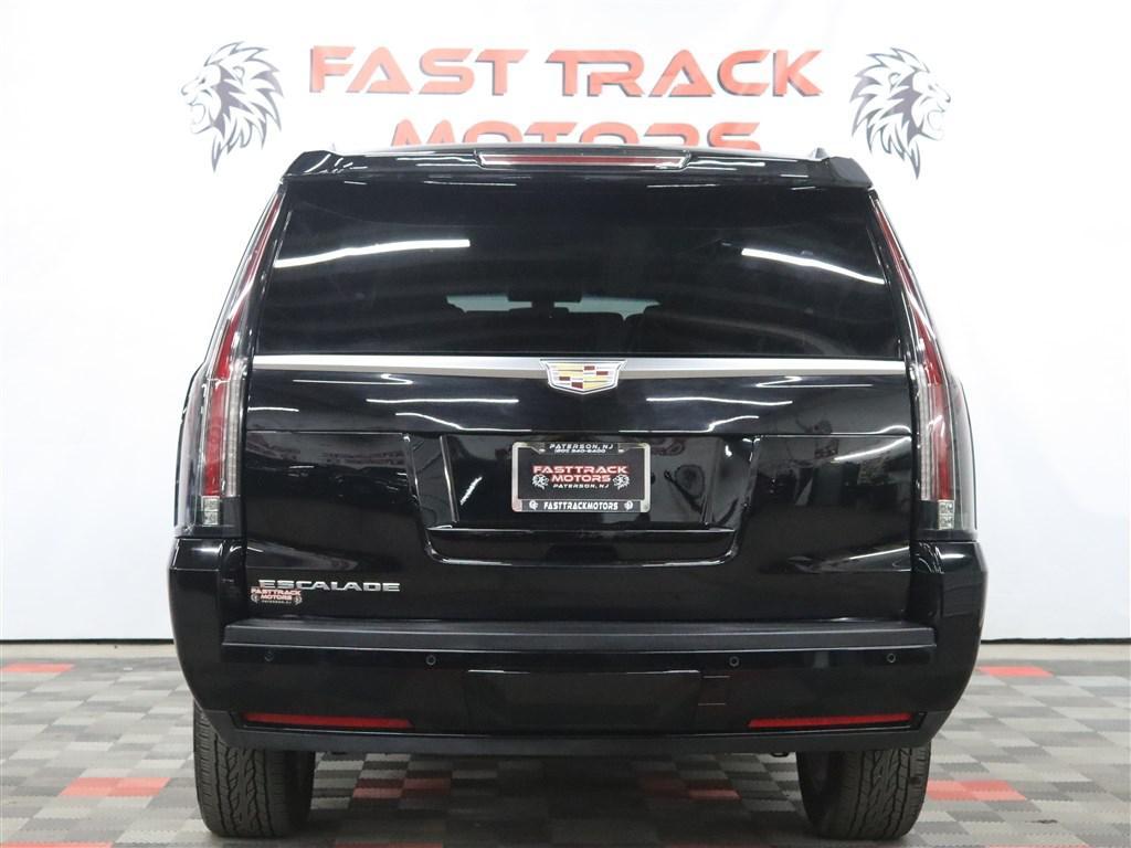 used 2019 Cadillac Escalade ESV car, priced at $25,985