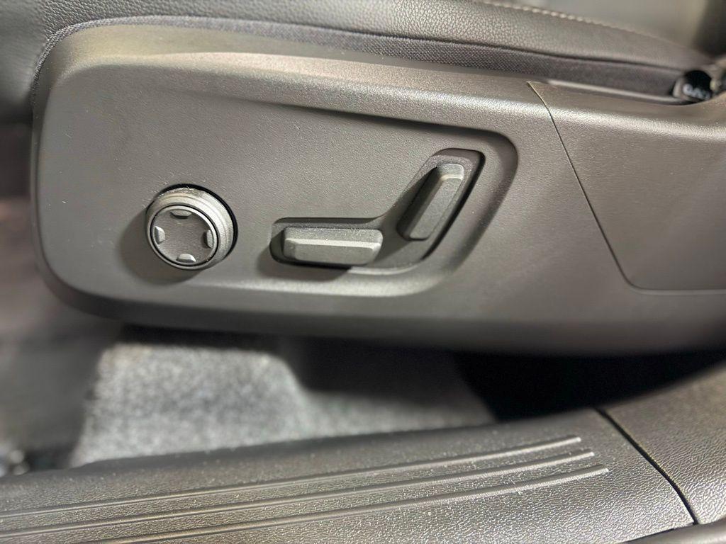 used 2025 Volvo XC40 car, priced at $32,330