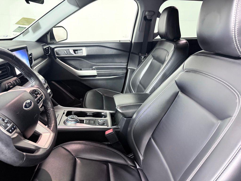 used 2021 Ford Explorer car, priced at $27,495