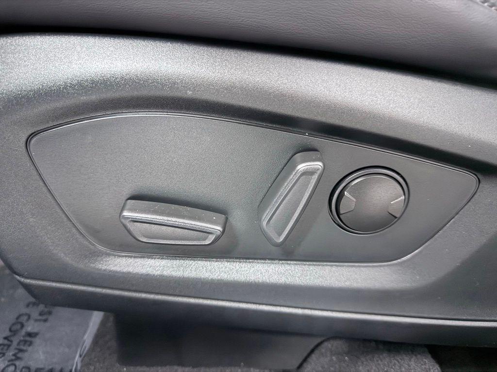 used 2021 Ford Explorer car, priced at $27,495