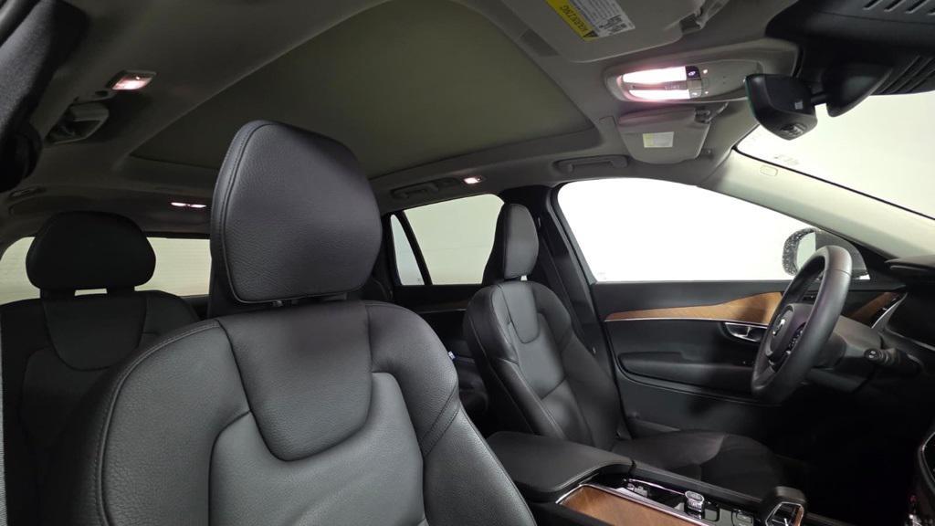 used 2024 Volvo XC90 car, priced at $39,400