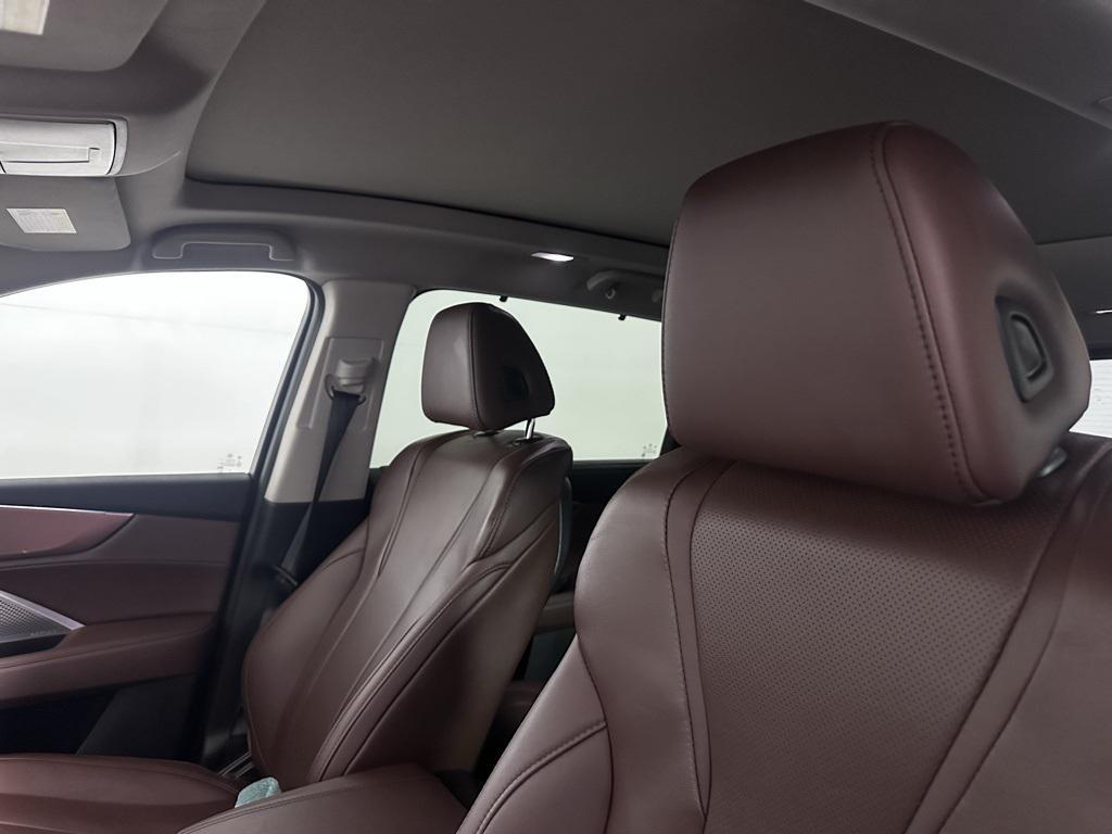 used 2023 Acura MDX car, priced at $40,888