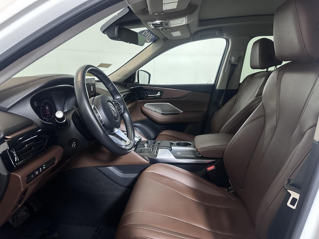 used 2023 Acura MDX car, priced at $40,888