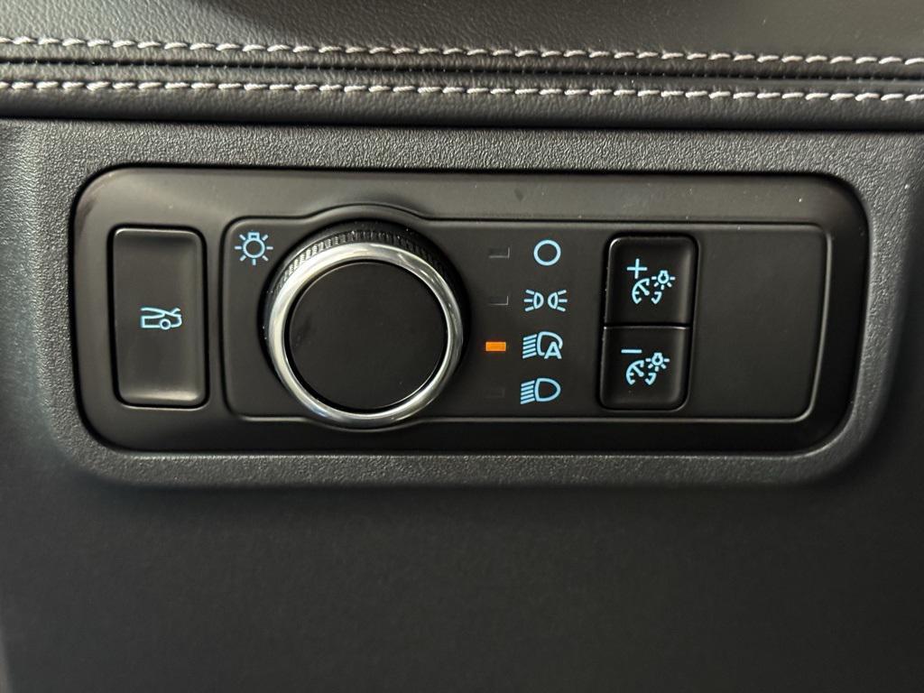 used 2025 Ford Mustang car, priced at $46,325