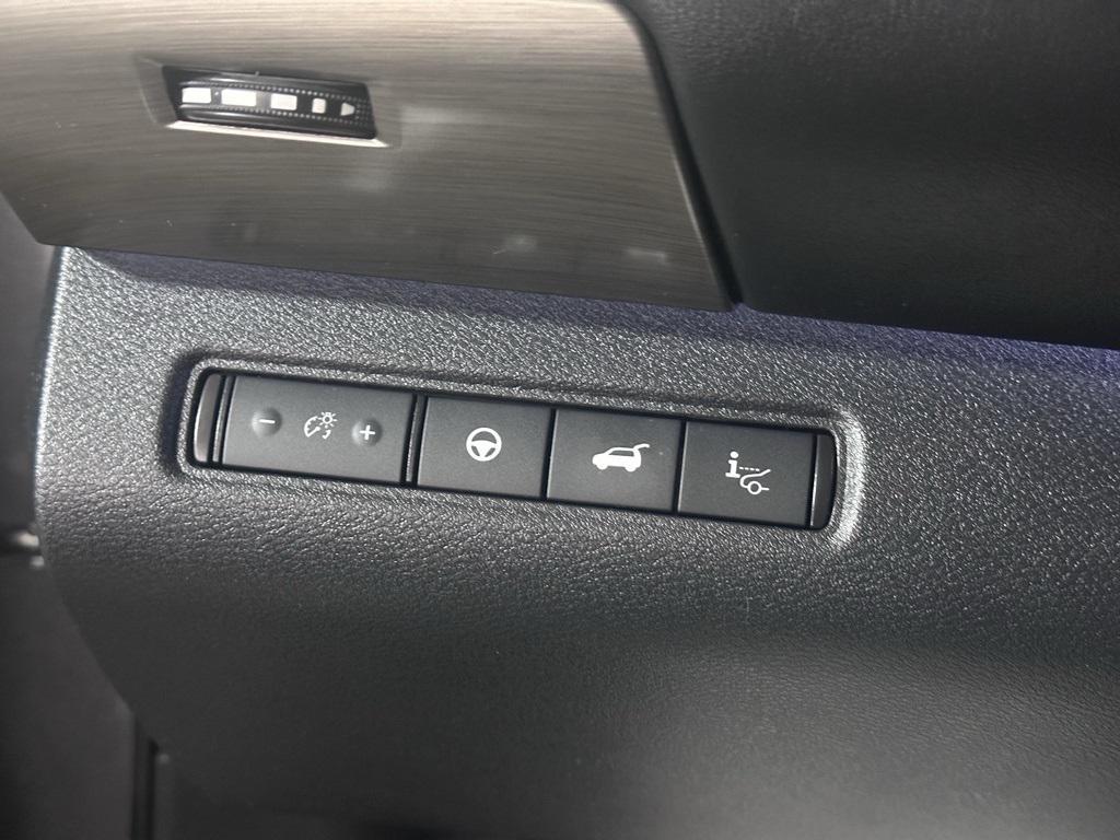 used 2022 Nissan Pathfinder car, priced at $29,344