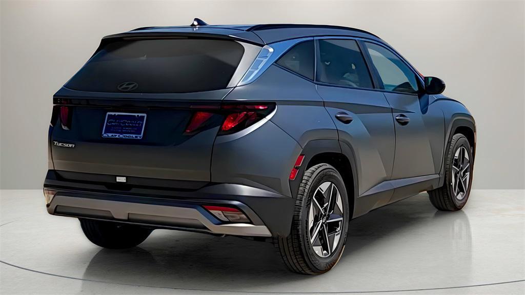 new 2025 Hyundai Tucson car, priced at $28,612