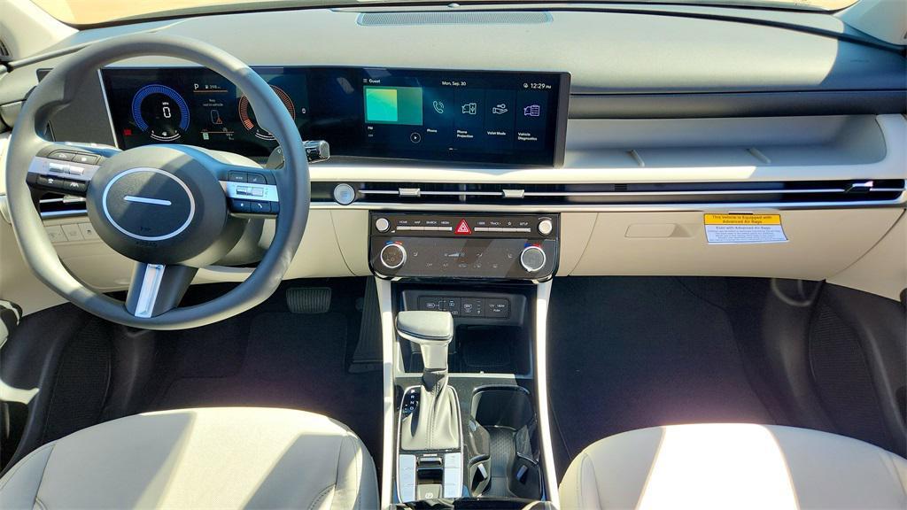 new 2025 Hyundai Tucson car, priced at $28,612