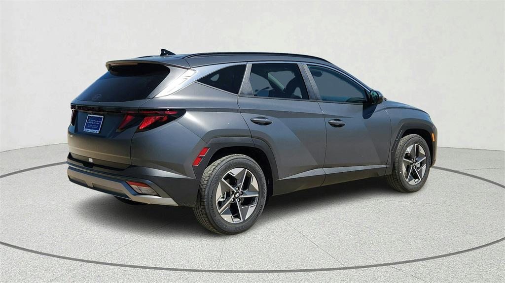 new 2025 Hyundai Tucson car, priced at $28,612